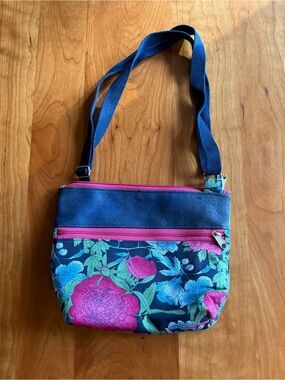 Convertible Strap Purse